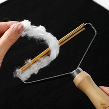 Portable Lint Remover Pet Hair Brush Manual Roller Sofa Clothes