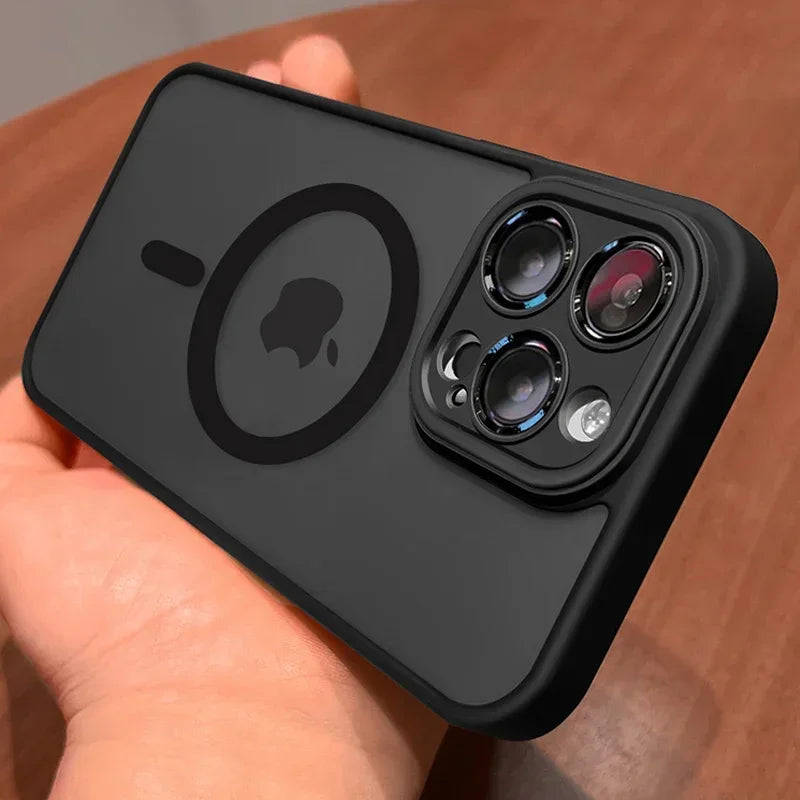 Magnetic Luxury Lens Protector Matte Translucent Case For iPhone 17 18