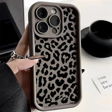 Black Leopard Print Pattern Silicone Phone Case For iPhone 18 17 11 12